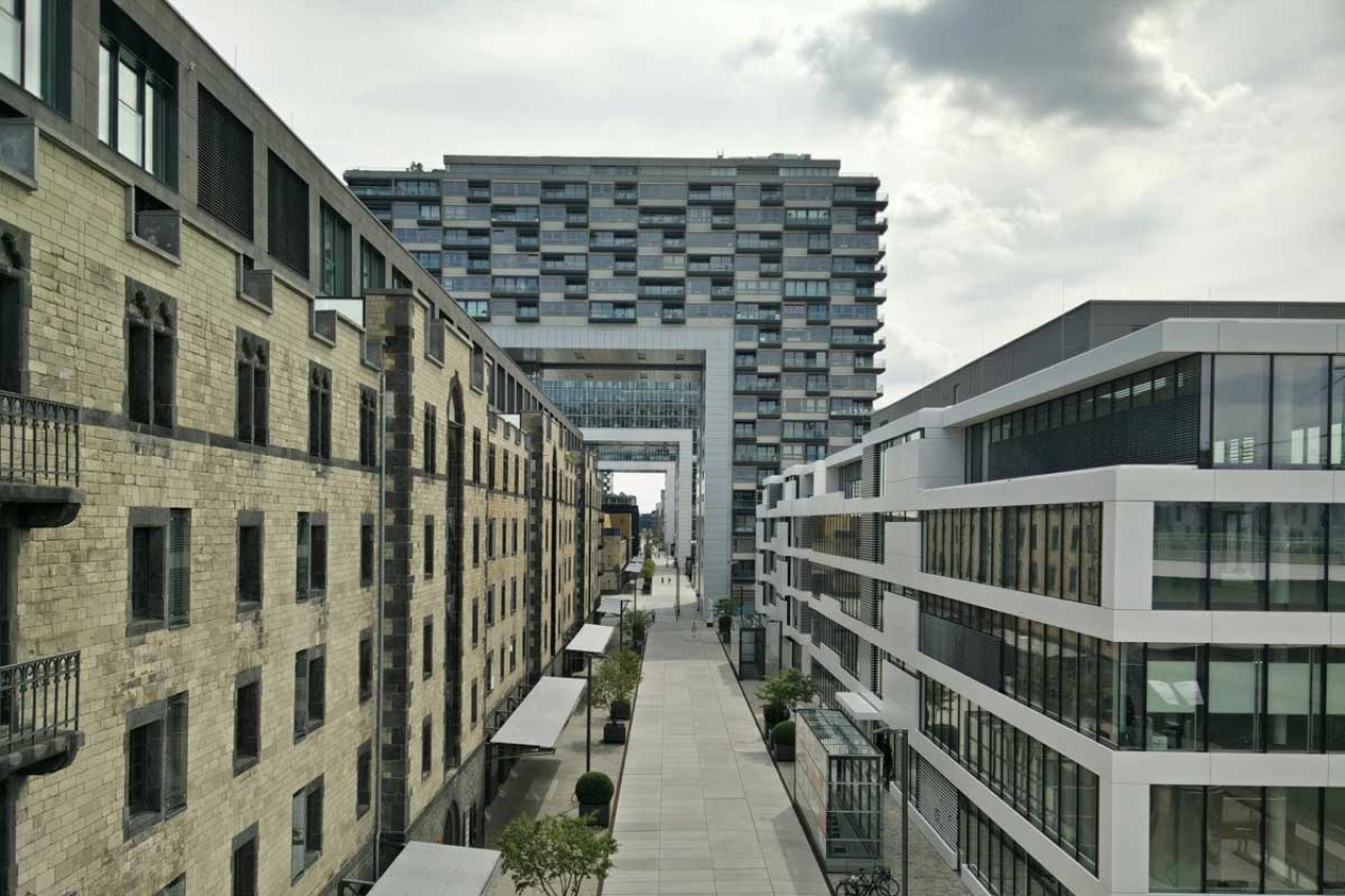 Qui fixe le prix de vente d'un bien ?